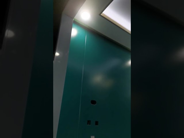 Δωμάτιο μηχανών ανελκυστήρων φορτίου λιγότερος ανελκυστήρας με το πάτωμα πιάτων χάλυβα για την οικοδόμηση